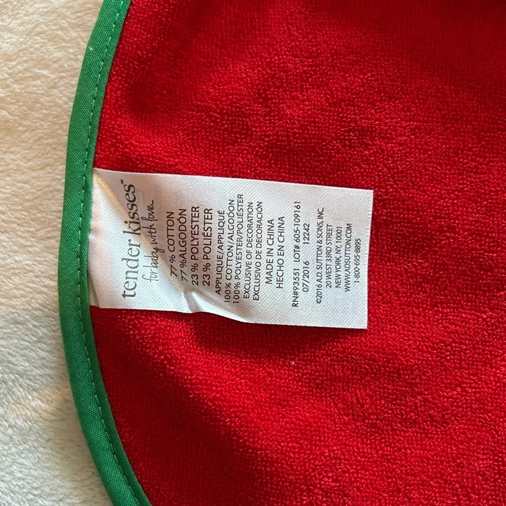 (4) Santa Baby Bibs Bundle - Picture 3 of 9